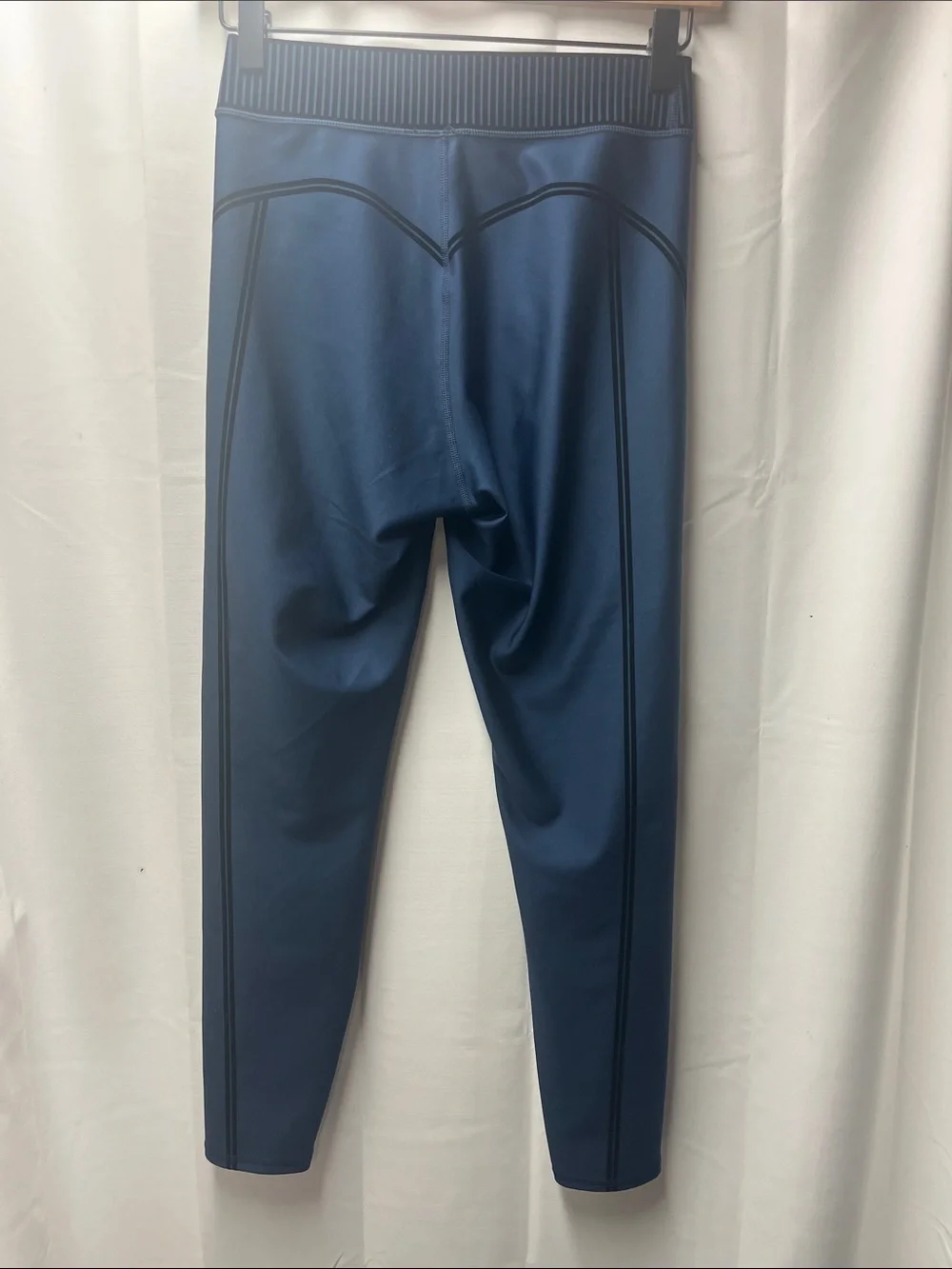 ALO Navy Blue Airlift High-Waist 7/8 Line Up Velvet Trim Legging - XS